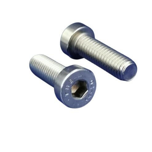 DIN 7984 Zylinderschraube A4 niedriger Kopf